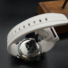 Lade das Bild in den Galerie-Viewer, Weiß-grüne SPINNAKER SP-5005 Armbanduhr
