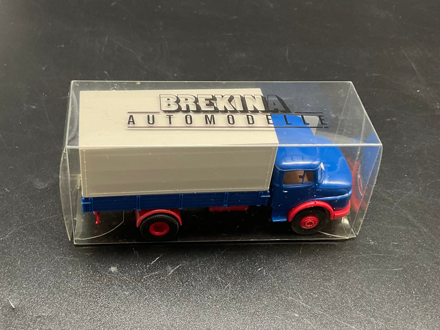 Brekina Mercedes Benz LKW