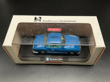 Lade das Bild in den Galerie-Viewer, Wiking VW Karmann Ghia
