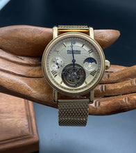 Lade das Bild in den Galerie-Viewer, Goldene Raoul U. Braun Tourbillion Uhr
