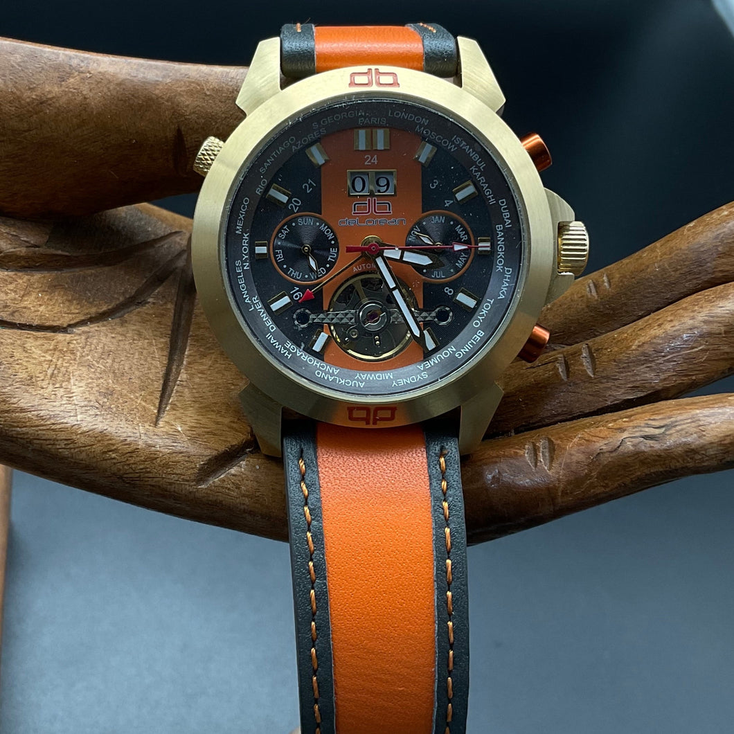 Schwarz/Orange-Goldene deLorean Uhr DL05-1094
