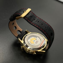 Lade das Bild in den Galerie-Viewer, Schwarz/rot-Goldene deLorean Uhr DL05-1063
