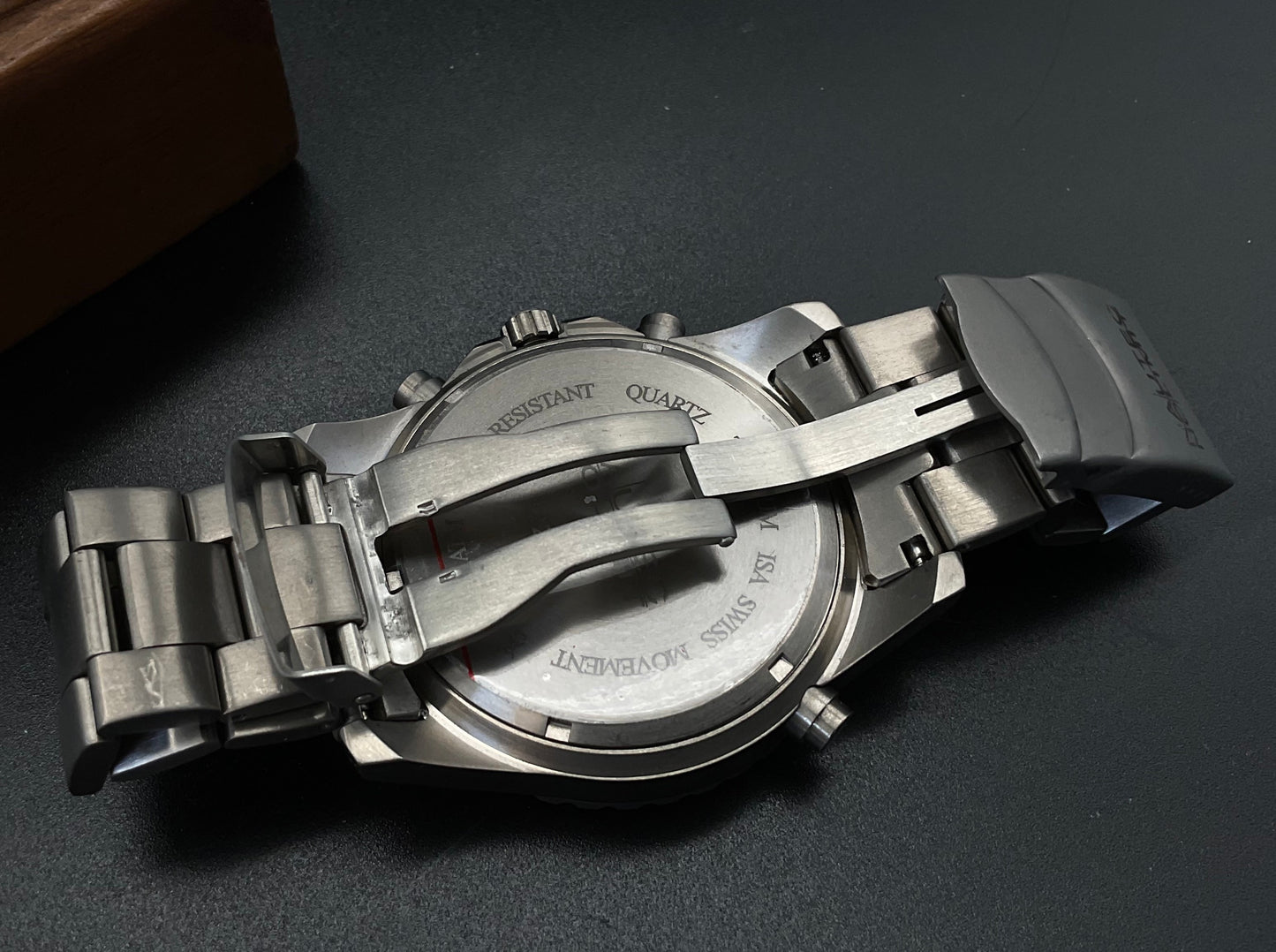 Silber-gelbe Nautec No Limit Uhr 122373