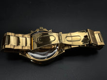 Lade das Bild in den Galerie-Viewer, Goldene Maserati Uhr
