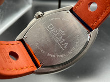 Lade das Bild in den Galerie-Viewer, Blau-silberne Delma Uhr 41601.676.6
