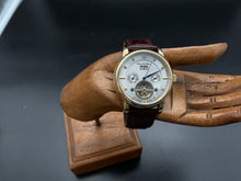 Lade das Bild in den Galerie-Viewer, Goldene Raoul U. Braun RUB05-0302 Uhr
