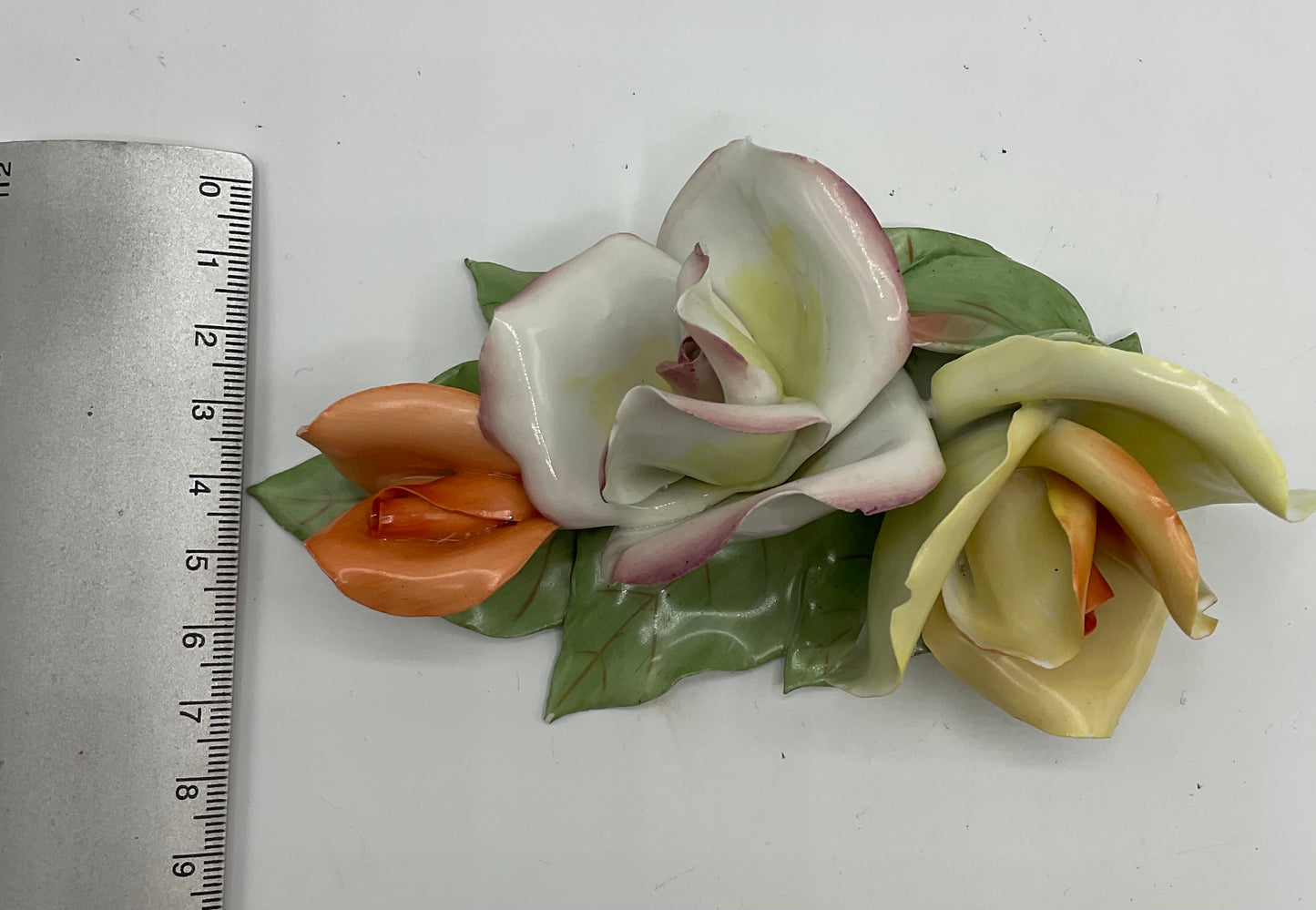 Porzellan Rose Blume Aquincum Budapest handbemalt, rosa, gelb,orange