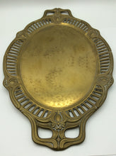 Lade das Bild in den Galerie-Viewer, Gilde Handwerk Messing Platte Tablett ca. 36X23cm, mit 4 Tassen Glas, Messing
