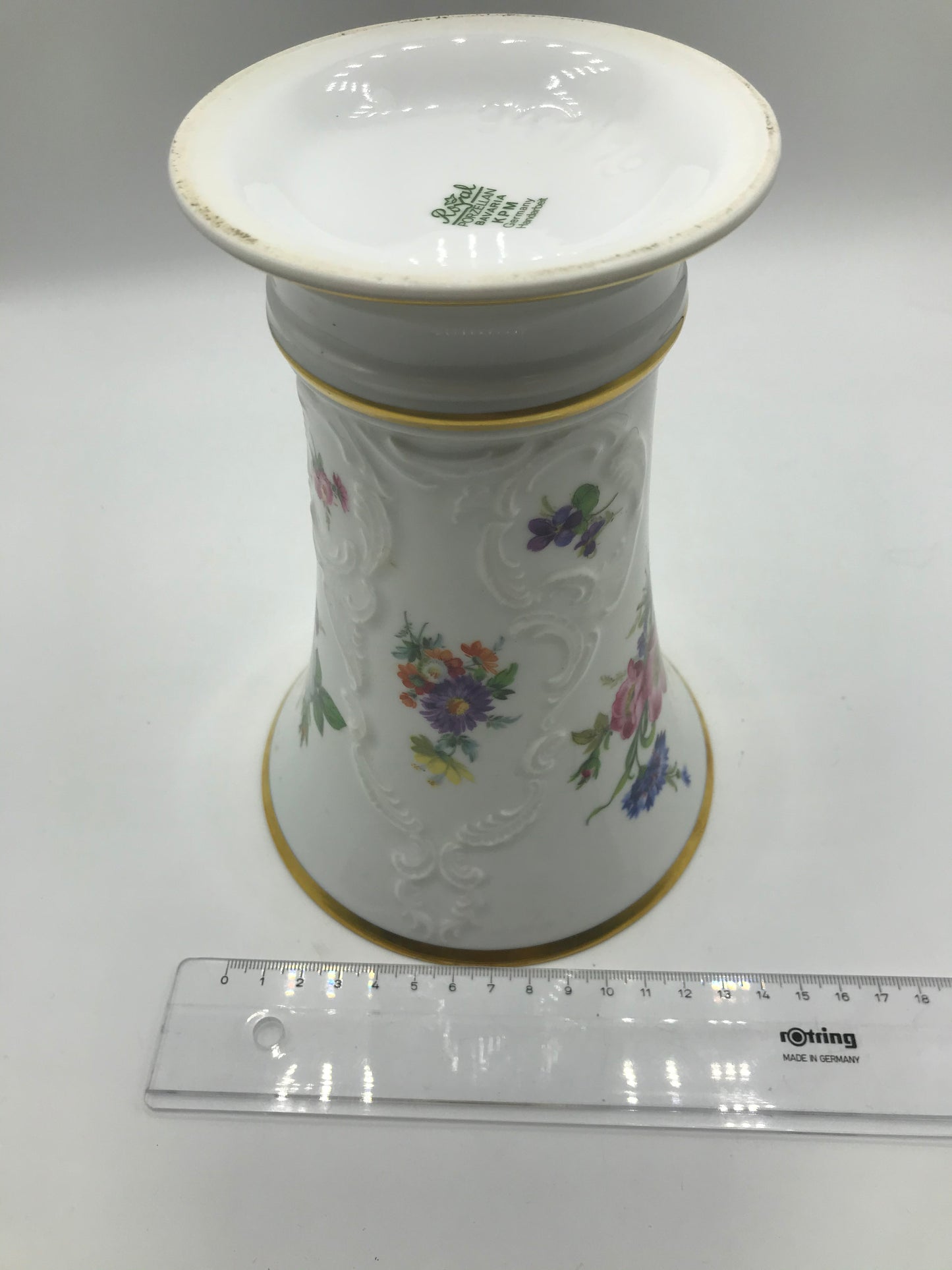 KPM Royal Bavaria Blumenvase Porzellan, Blumendecor