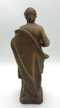 Lade das Bild in den Galerie-Viewer, Josef als Handwerker mit Langsäge, Holzgeschnitzt, 30 cm hoch
