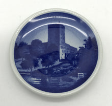 Lade das Bild in den Galerie-Viewer, 5 Stück Sammelteller-Royal-Copenhagen Fajance 8 cm kleine Teller
