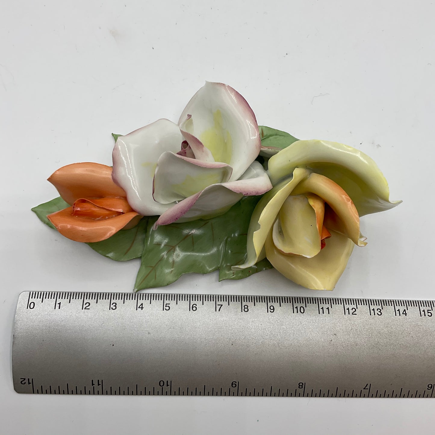 Porzellan Rose Blume Aquincum Budapest handbemalt, rosa, gelb,orange