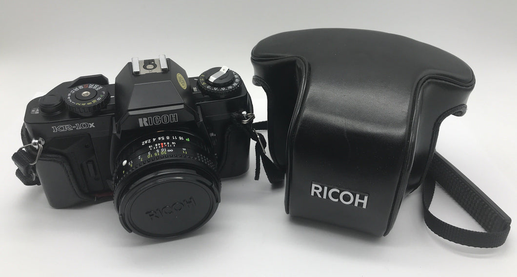 Ricoh KR-10x Kamera Spiegelreflexkamera schwarz mit Tasche