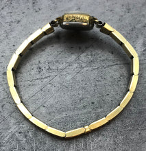 Lade das Bild in den Galerie-Viewer, Armbanduhr mit Flexband, Yema antichoc, 17 jewels, 79079
