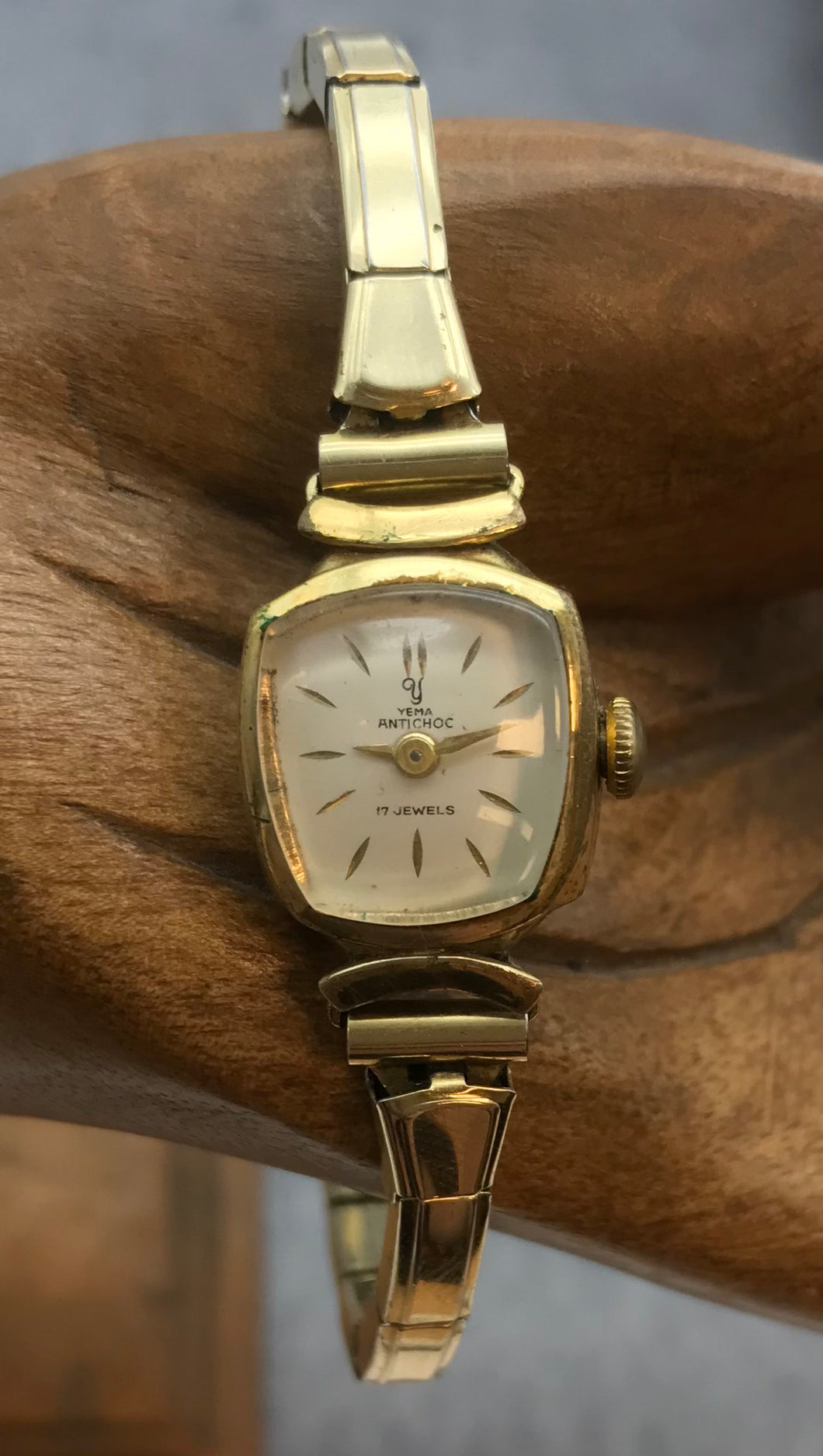 Armbanduhr mit Flexband, Yema antichoc, 17 jewels, 79079